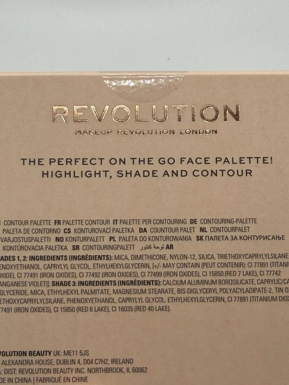 Makeup Revolution Contour Powder Compact Deep Palette Highlight Bronzer New